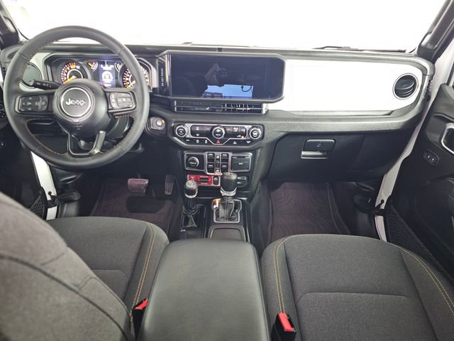 Used 2024 Jeep Wrangler Unlimited Sport image 23