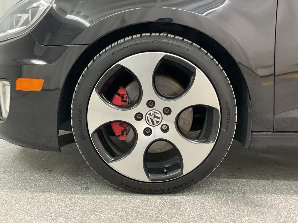 Used 2011 Volkswagen GTI Autobahn FWD image 29