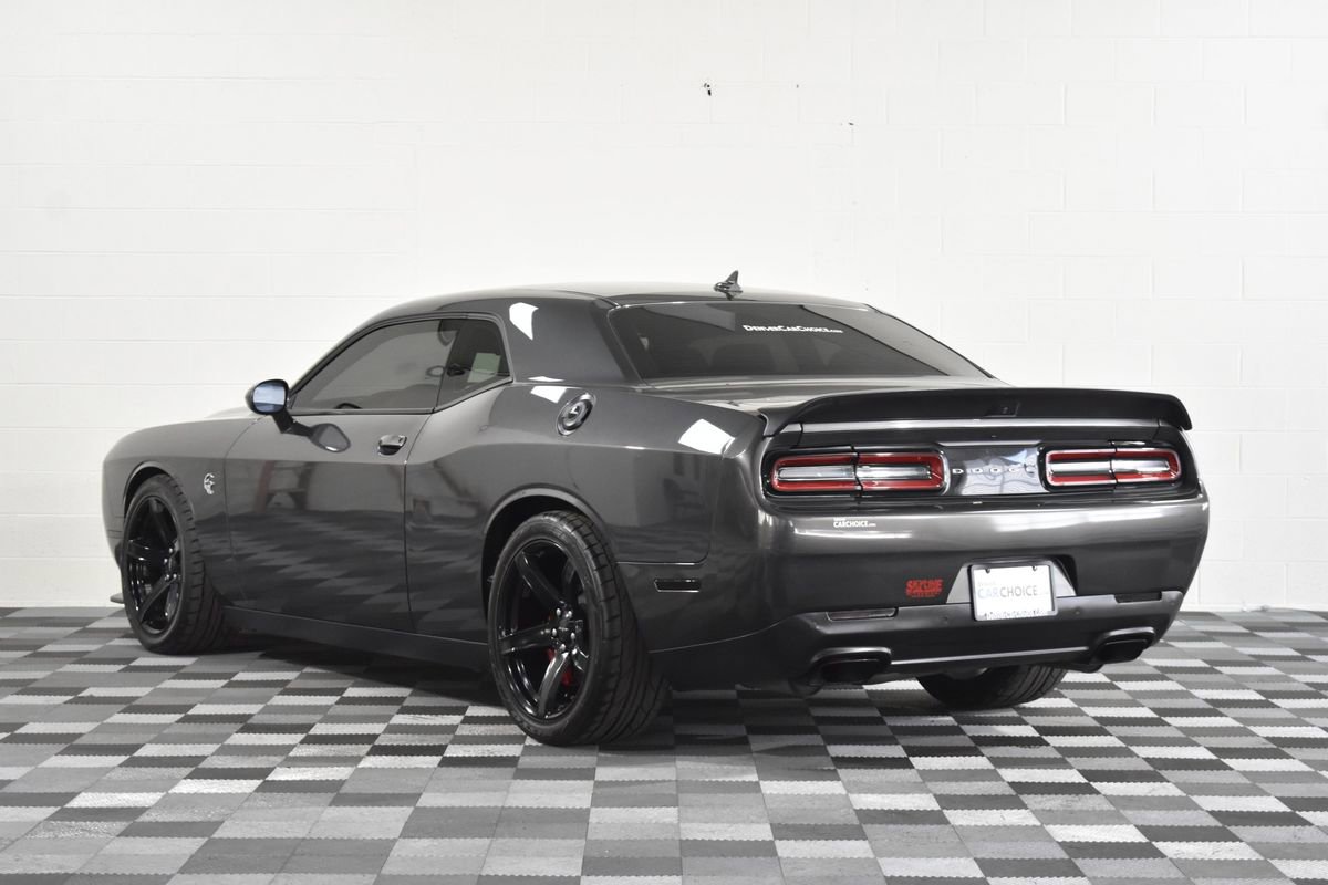 Used 2019 Dodge Challenger SRT Hellcat w/ Alcantara Appearance Package image 3