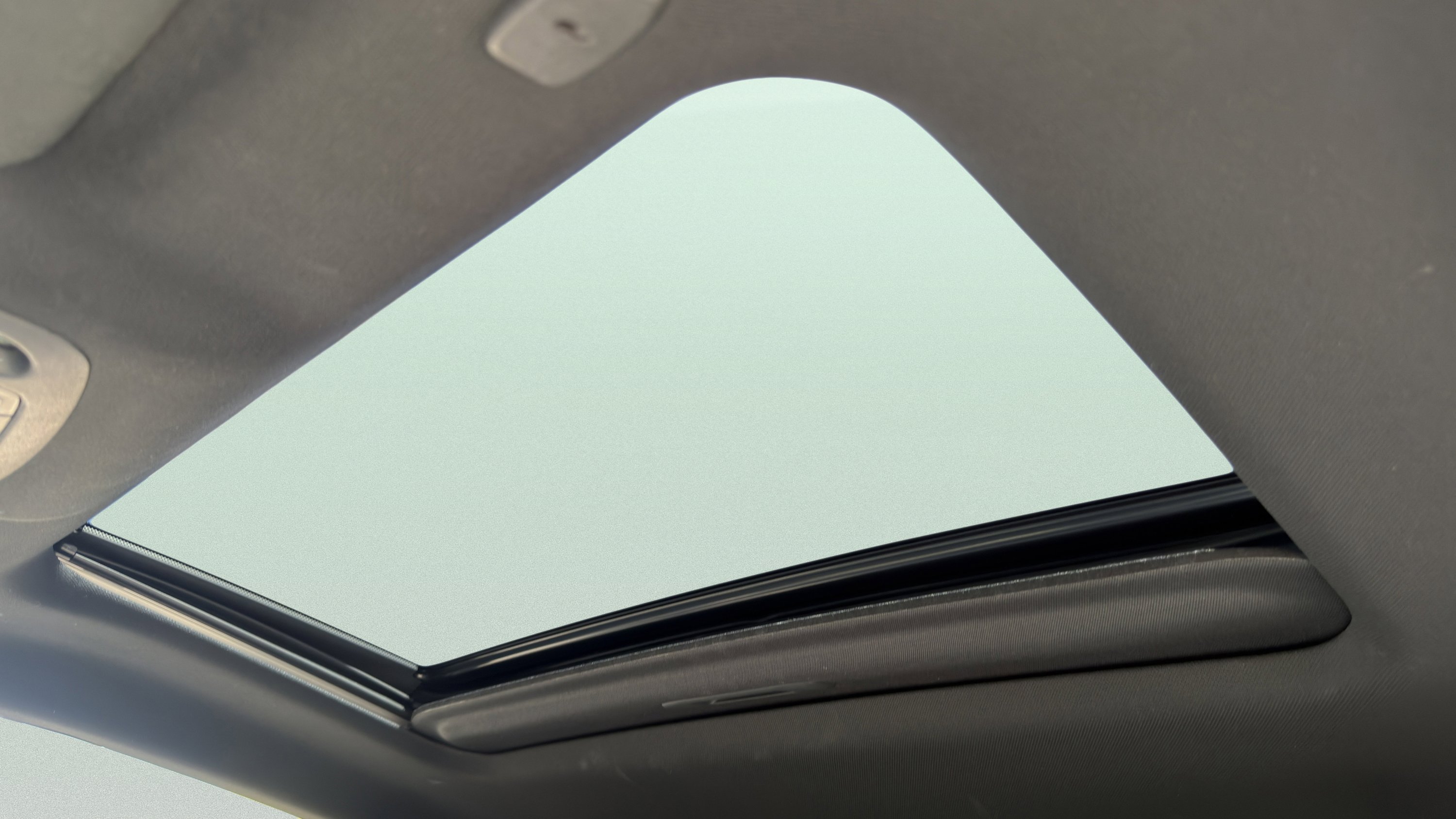 Used 2022 INFINITI Q60 3.0t Luxe w/ Cargo Package image 25