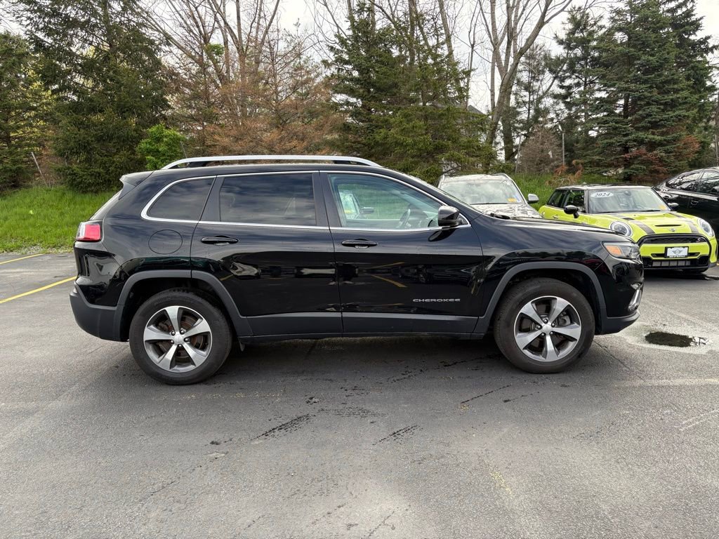 Used 2020 Jeep Cherokee Limited AWD/4WD image 8