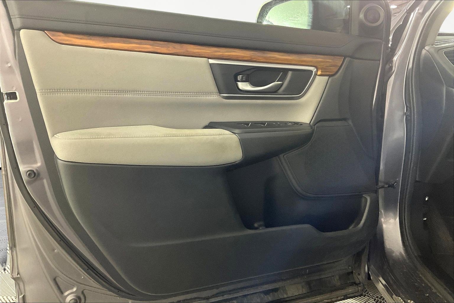 Used 2018 Honda CR-V EX image 20