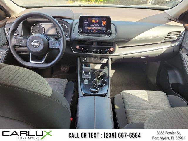 Used 2023 Nissan Rogue SV image 17