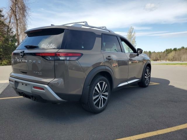 Certified 2024 Nissan Pathfinder Platinum w/ Cargo Package AWD/4WD image 8