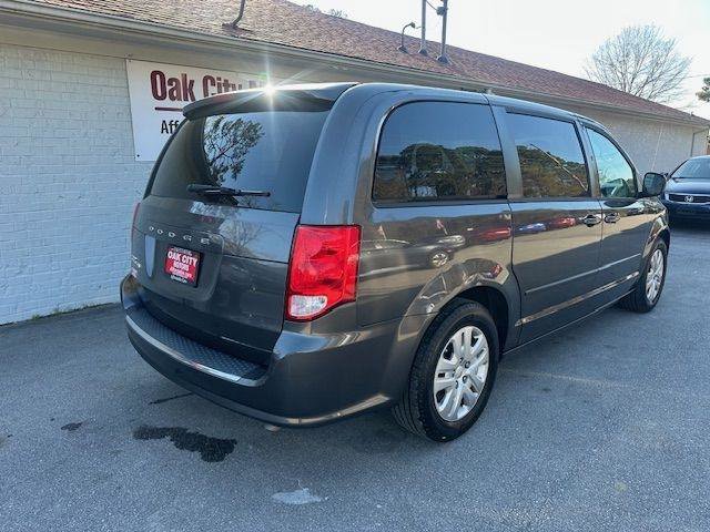 Used 2016 Dodge Grand Caravan SE w/ Quick Order Package 29E SE FWD image 5