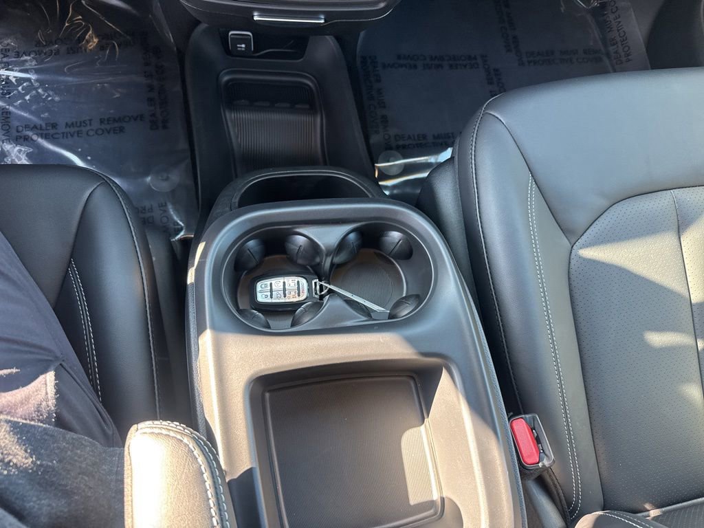 New 2026 Chrysler Pacifica Select image 17