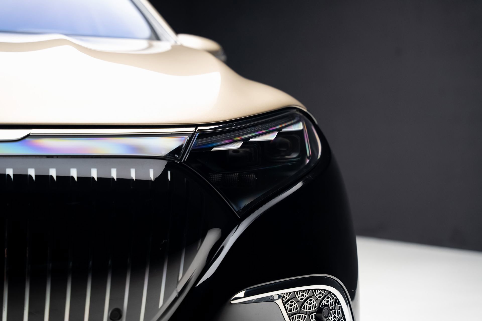 Used 2024 Mercedes-Benz Maybach EQS 680 4MATIC image 10