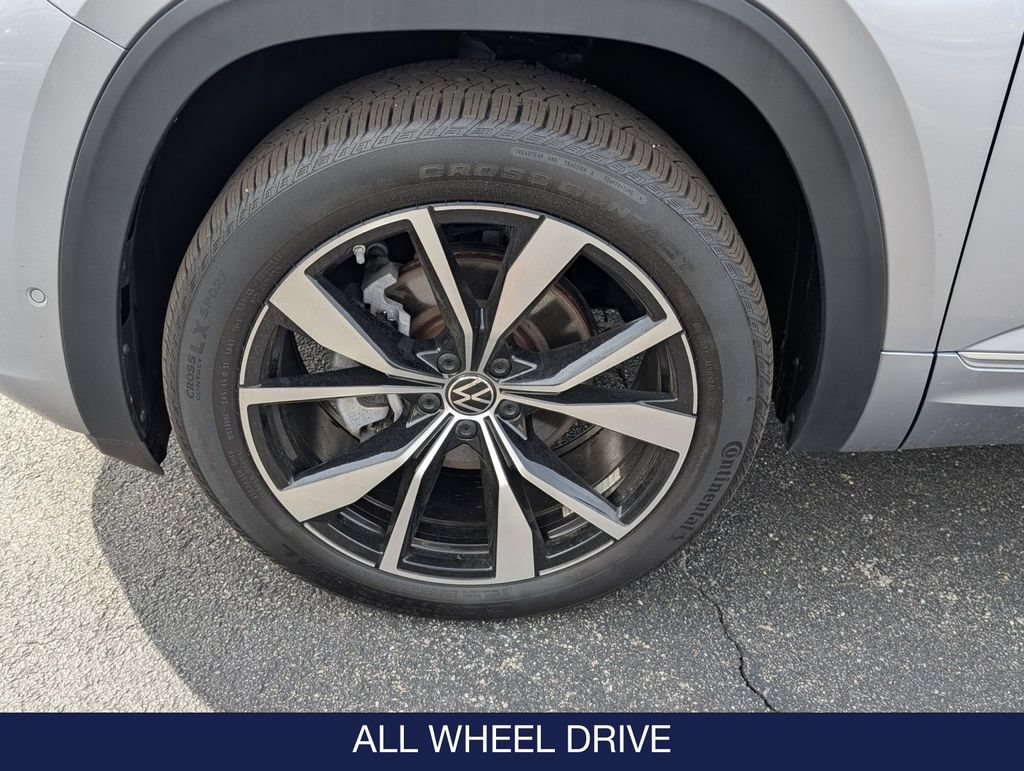 Used 2025 Volkswagen Atlas SEL Premium R-Line AWD/4WD image 10