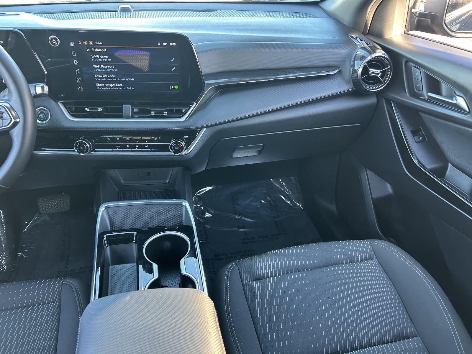 Used 2025 Chevrolet Equinox LT AWD/4WD image 19