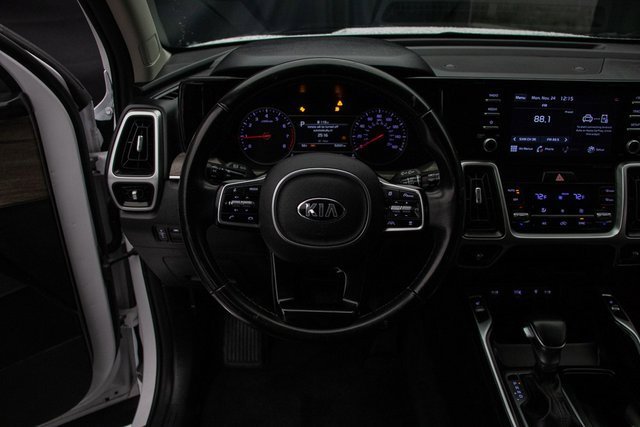 Used 2021 Kia Sorento EX image 25