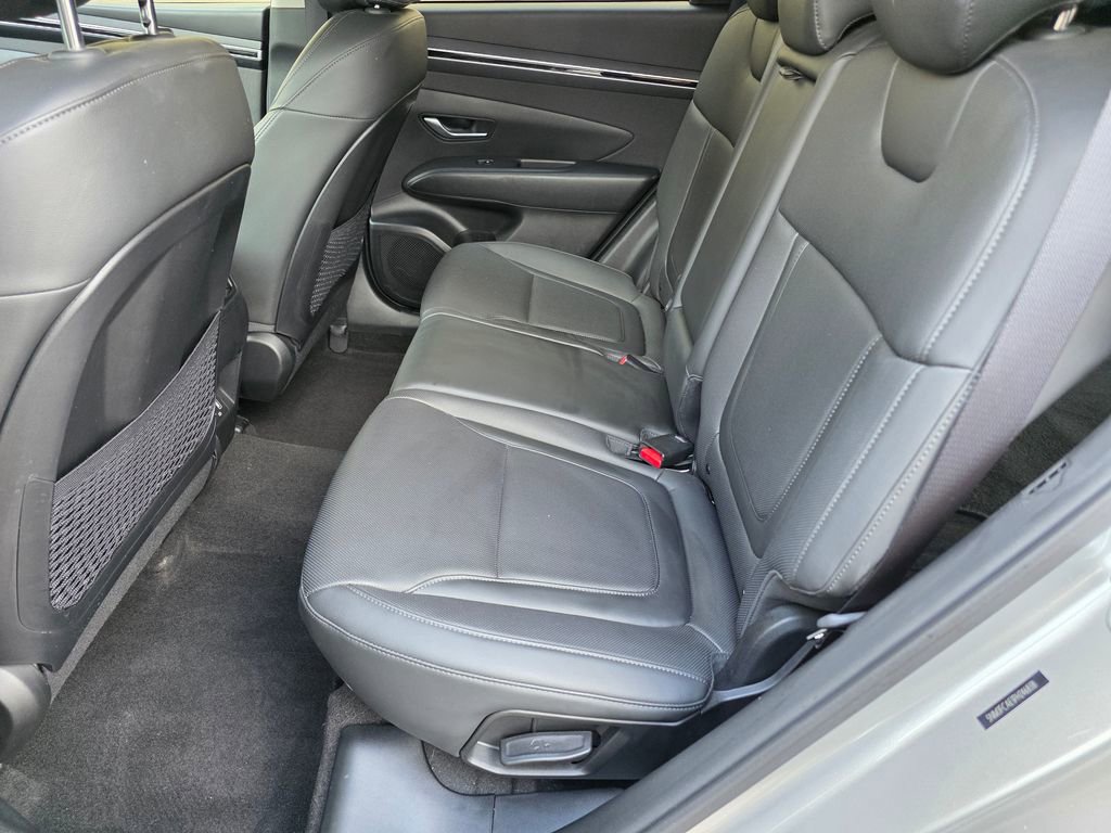 Used 2023 Hyundai Tucson SEL w/ Convenience Package image 16