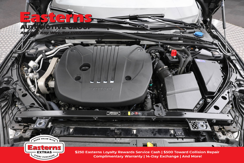 Used 2024 Volvo S60 B5 Plus FWD image 8