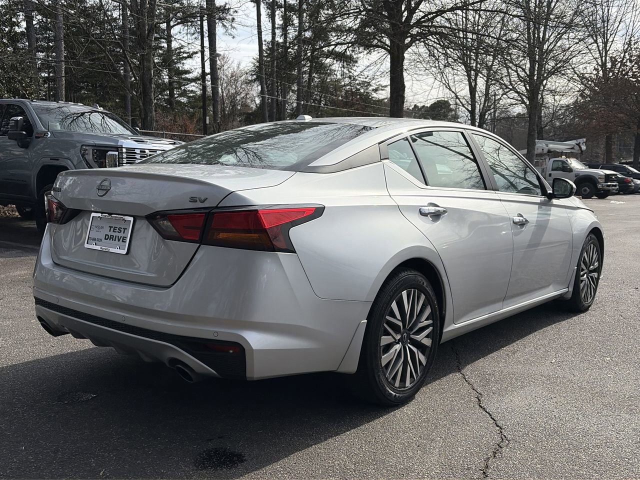 Used 2024 Nissan Altima 2.5 SV w/ SV Premium Package image 5
