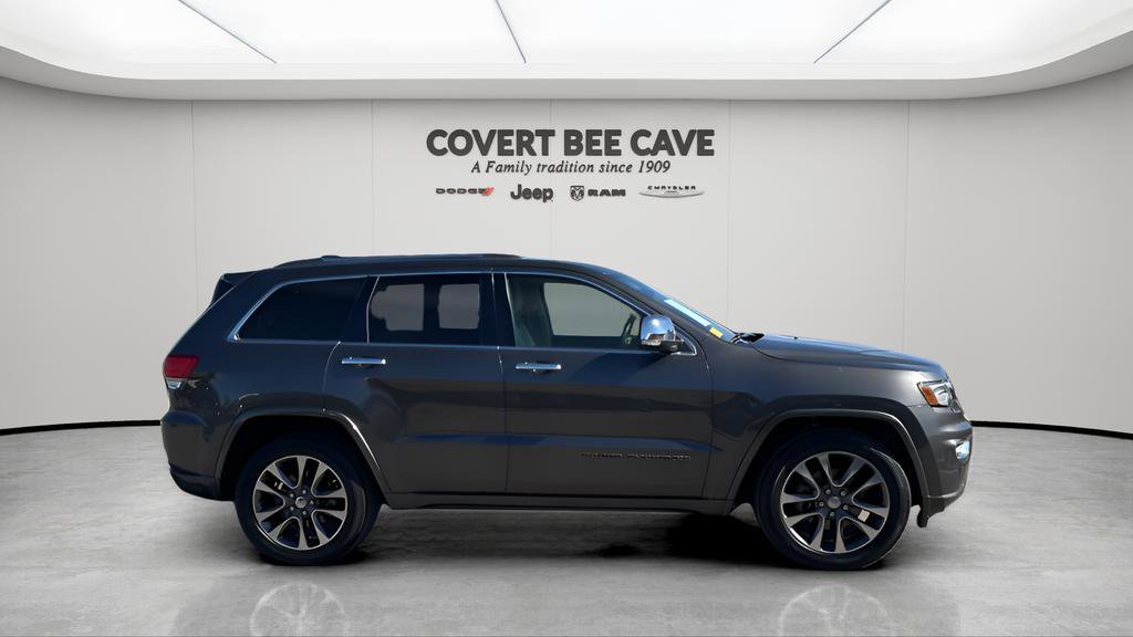 Used 2017 Jeep Grand Cherokee Overland image 11