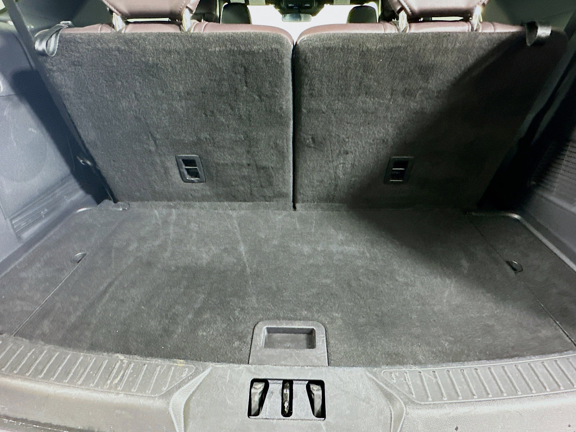 Used 2025 Ford Explorer Platinum w/ LUX Leather Package image 31