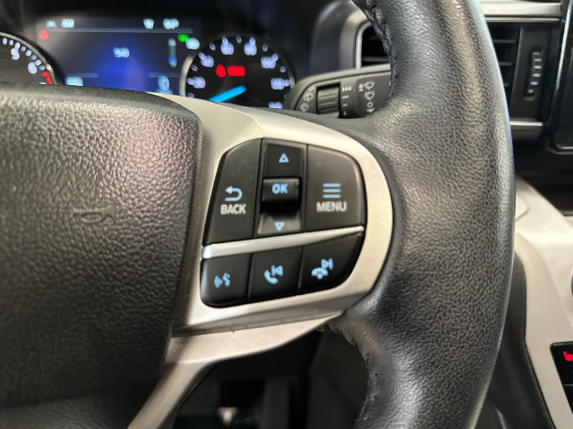 Used 2023 Ford Explorer XLT w/ Equipment Group 202A AWD/4WD image 24