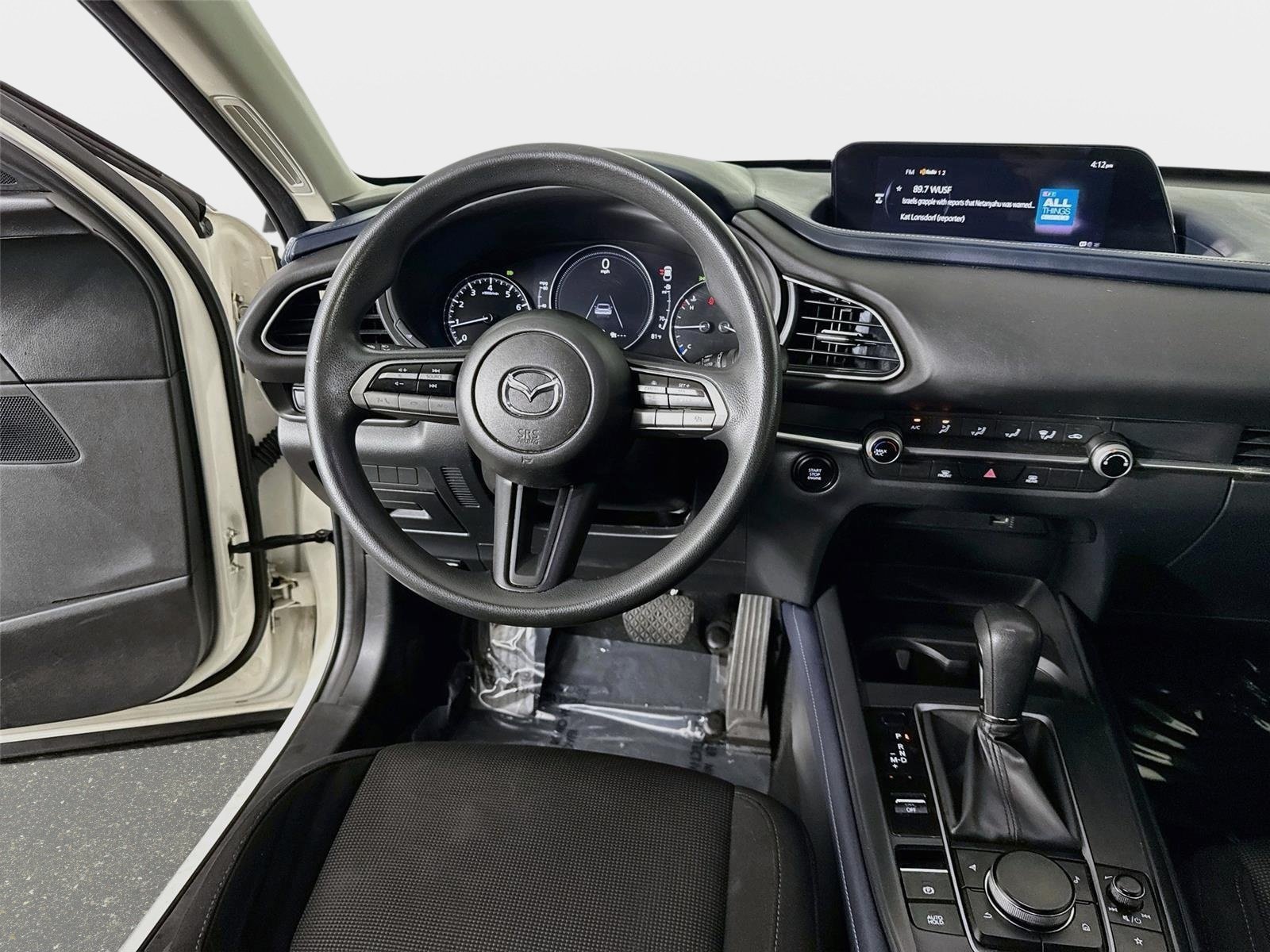 Used 2020 MAZDA CX-30 FWD image 23