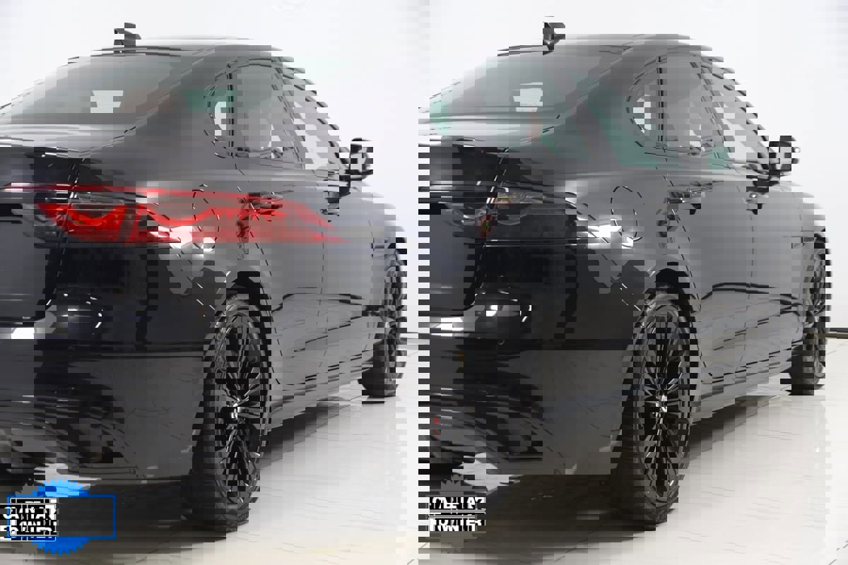 Used 2024 Jaguar XF R-Dynamic SE image 52