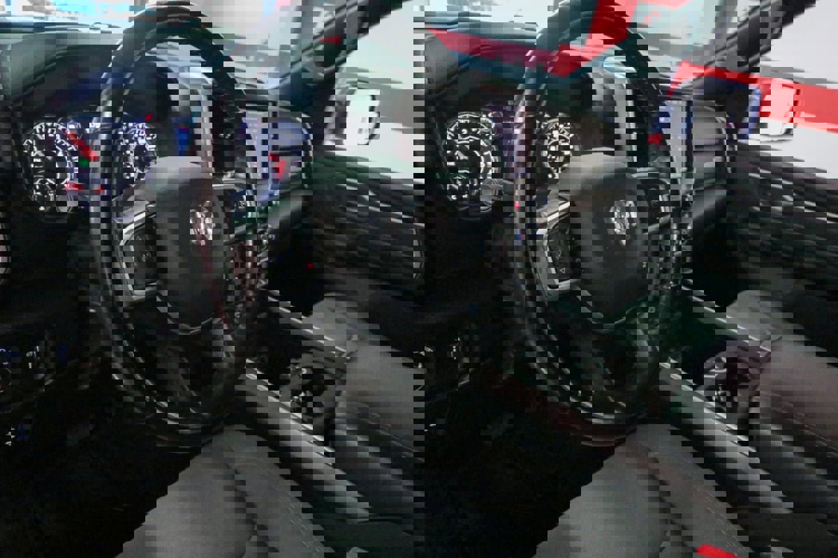 Used 2021 RAM 1500 Big Horn image 13