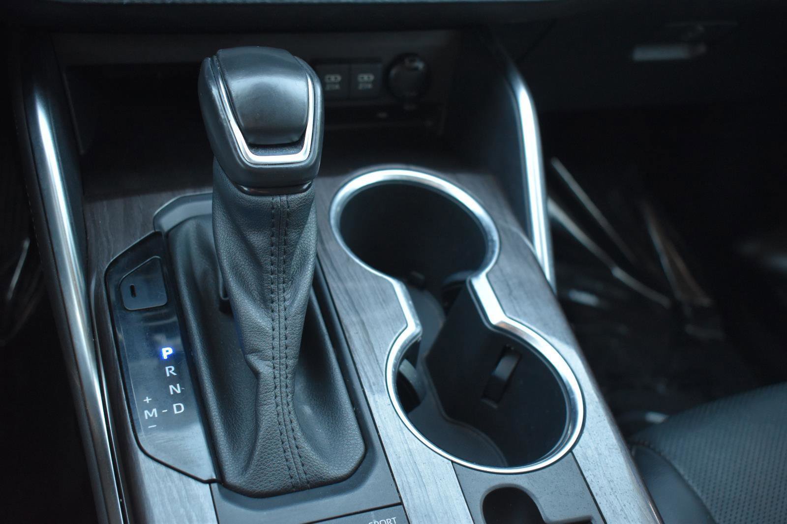 Used 2021 Toyota Highlander Platinum image 9