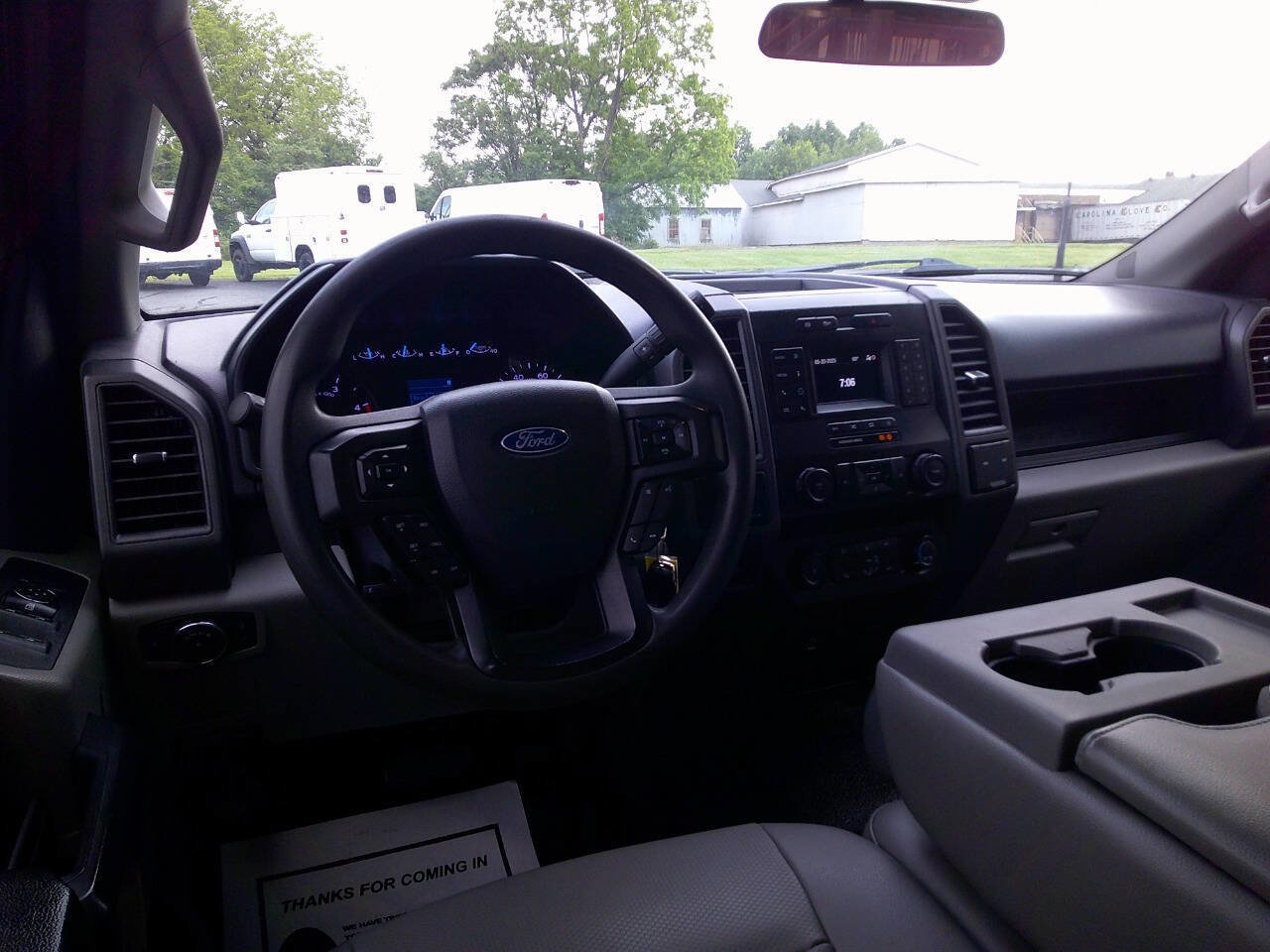 Used 2022 Ford F250 XL w/ Power Equipment Group image 19
