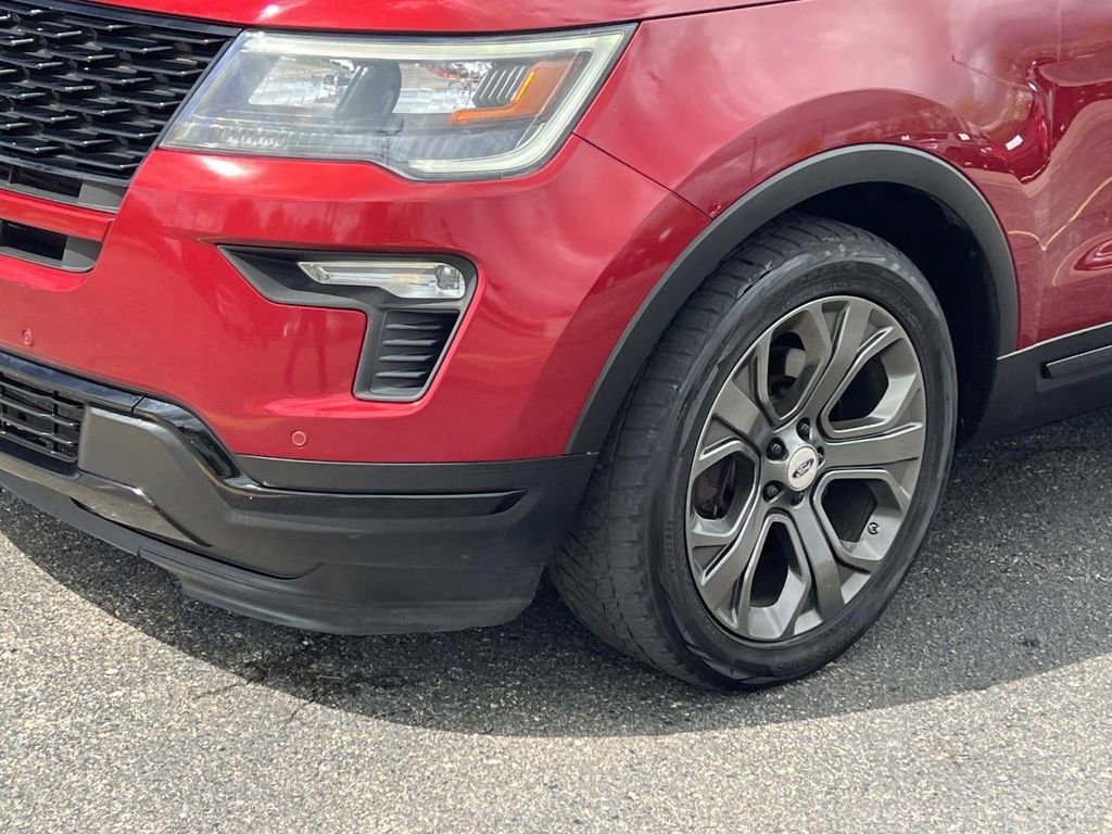 Used 2018 Ford Explorer Sport AWD/4WD image 7