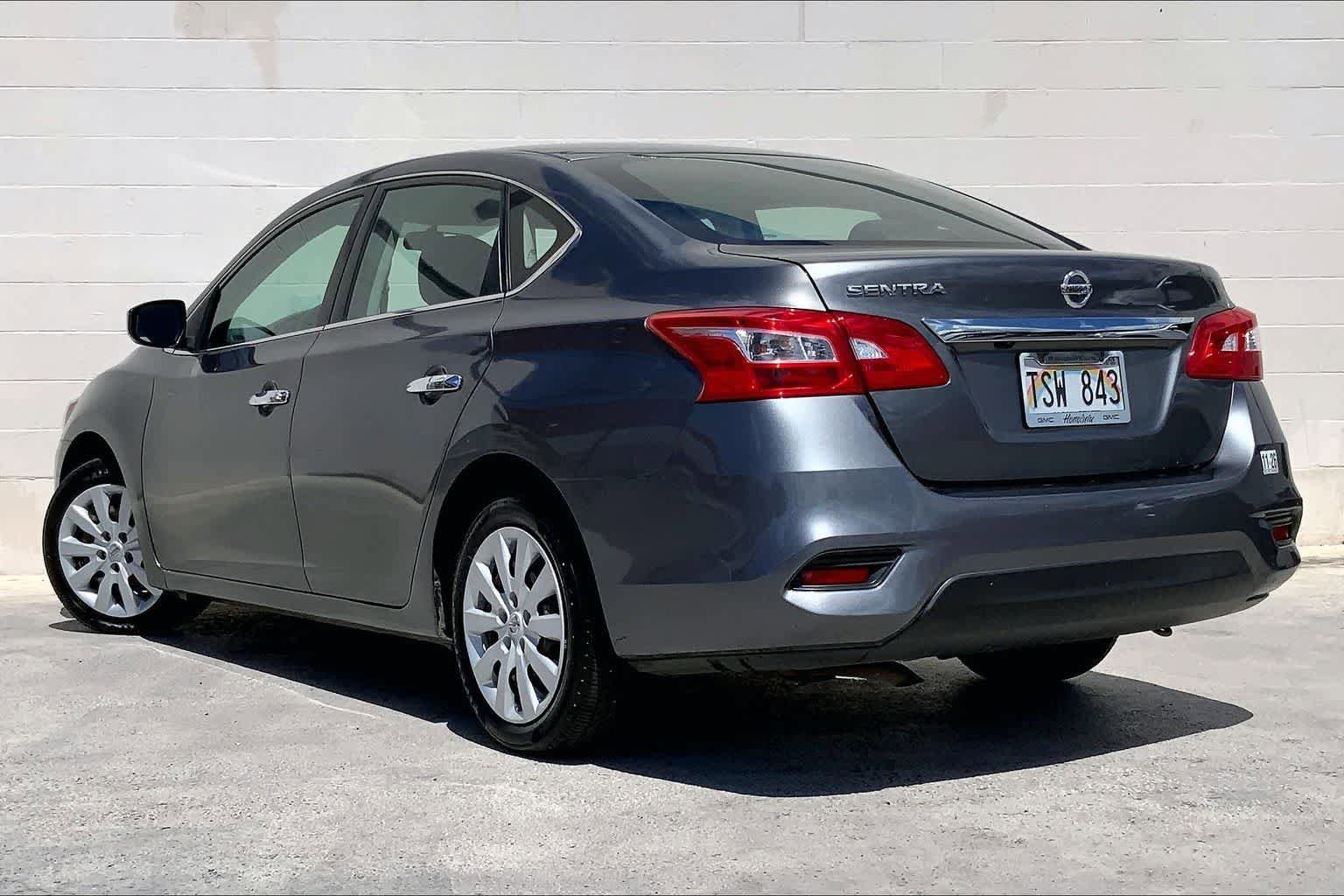 Used 2019 Nissan Sentra S FWD image 4
