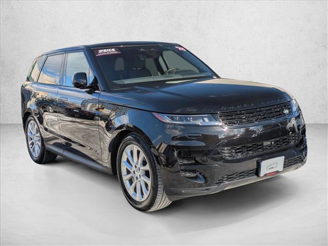 Used 2025 Land Rover Range Rover Sport SE image 3