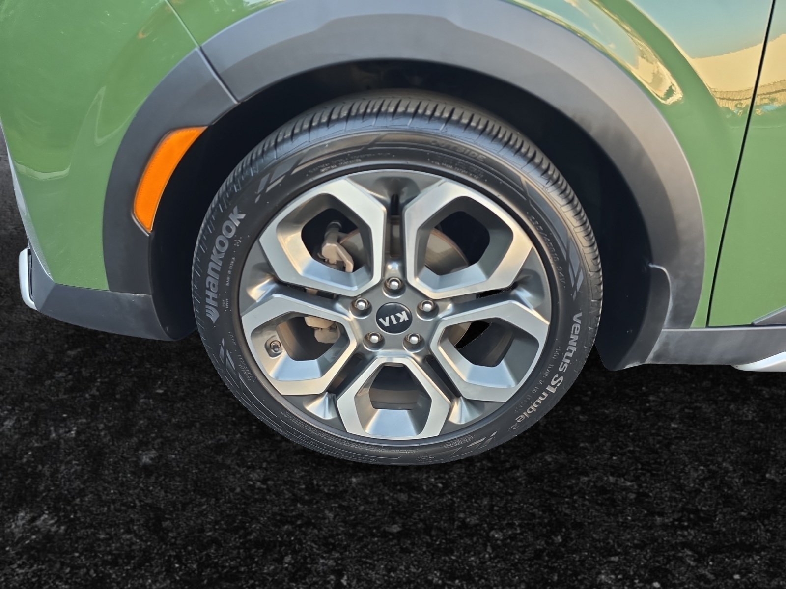 Used 2020 Kia Soul X-Line FWD image 9