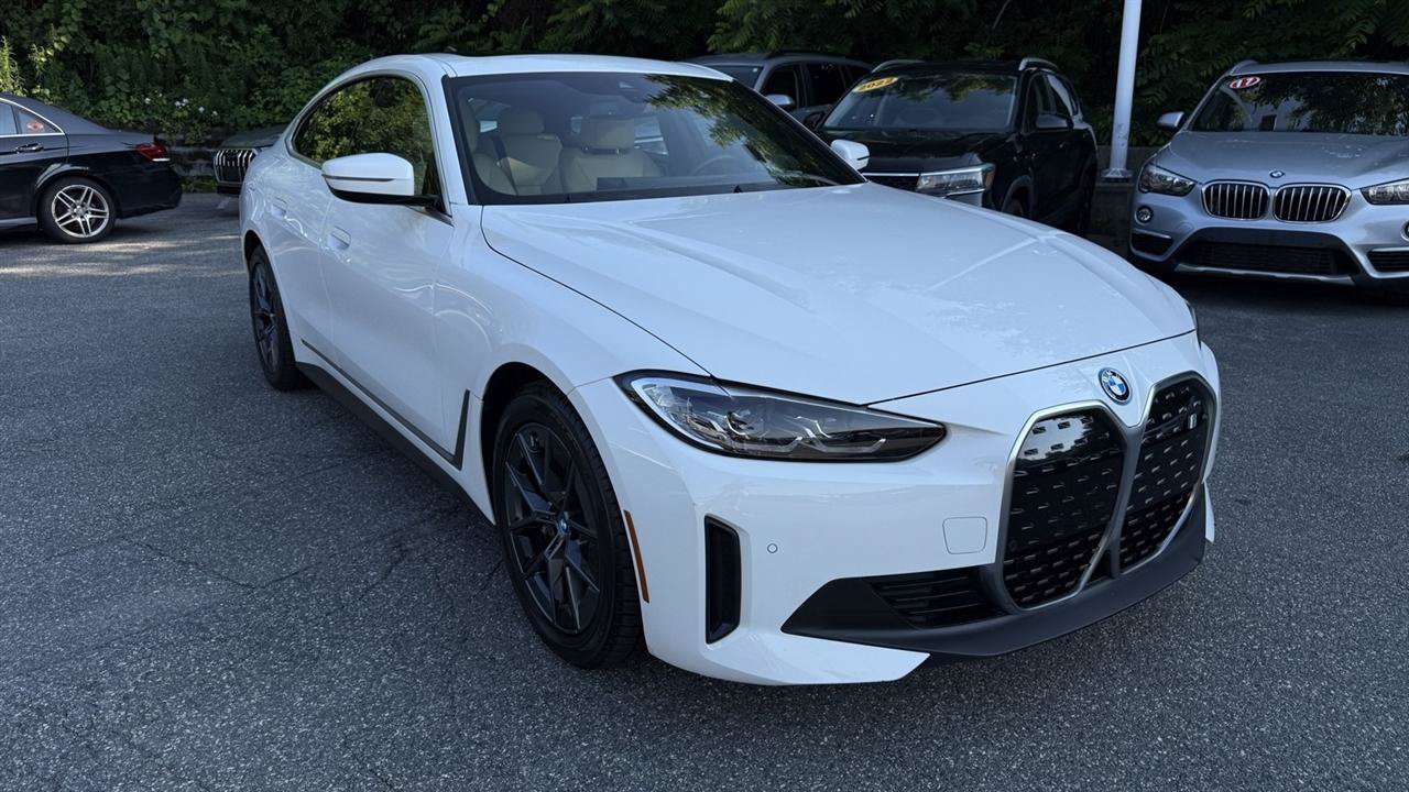 Used 2023 BMW i4 eDrive35 w/ Premium Package RWD image 20