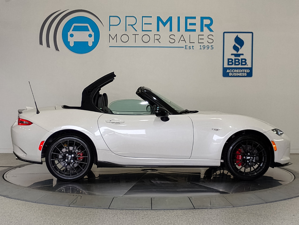 Used 2022 MAZDA MX-5 Miata Club w/ Brembo/BBS Recaro Package image 14