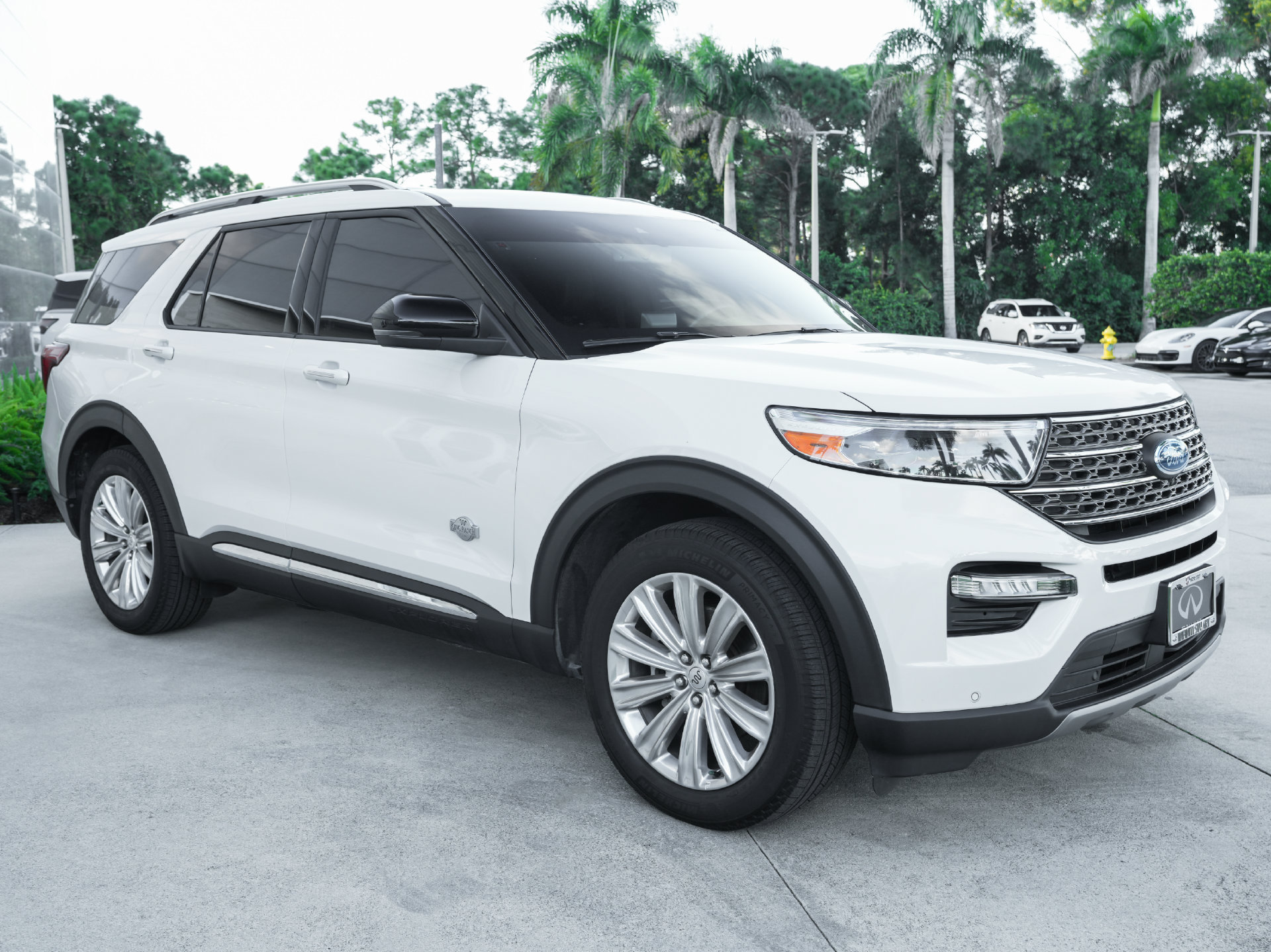 Used 2024 Ford Explorer King Ranch w/ Technology Package RWD image 31