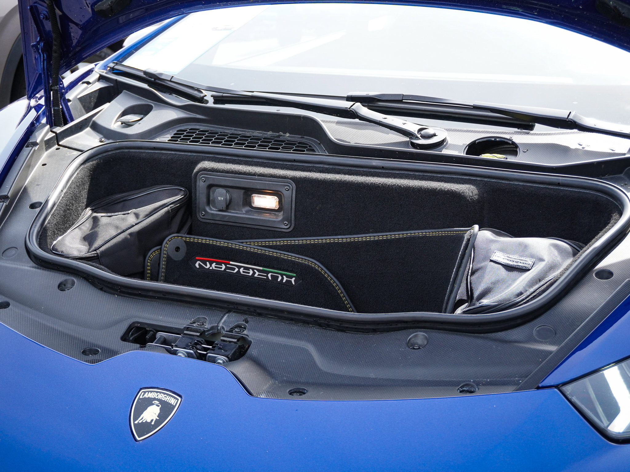 Used 2017 Lamborghini Huracan LP 610-4 image 37