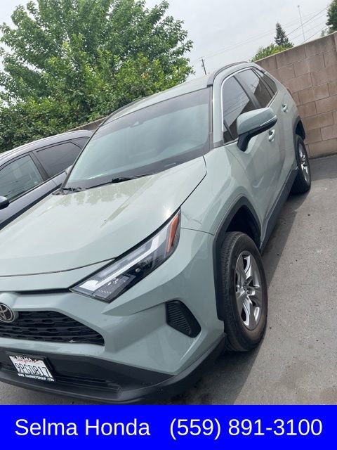 Used 2023 Toyota RAV4 XLE image 2