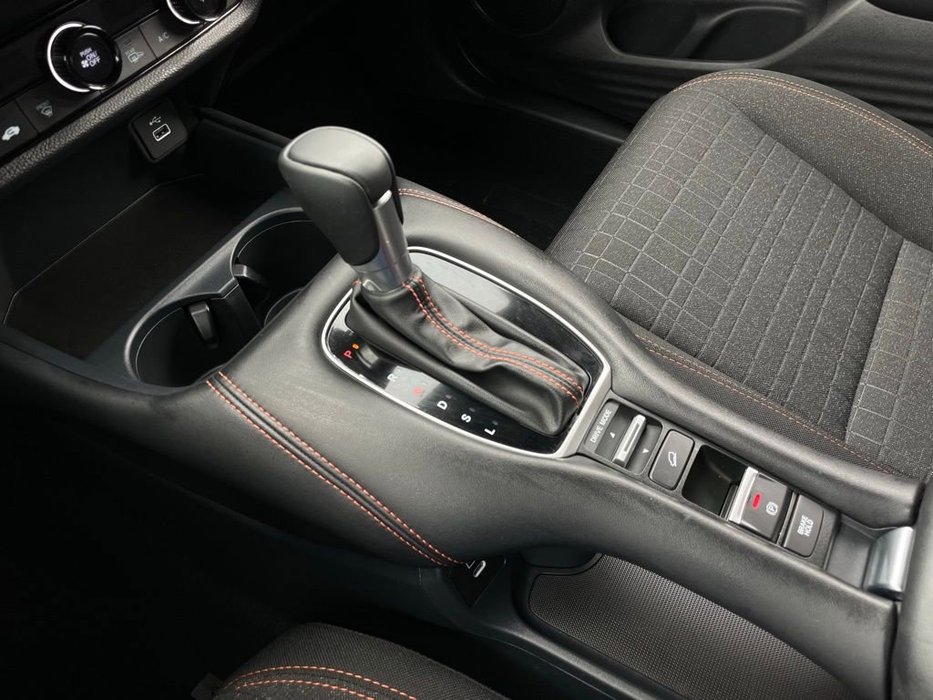 Certified 2025 Honda HR-V Sport image 19