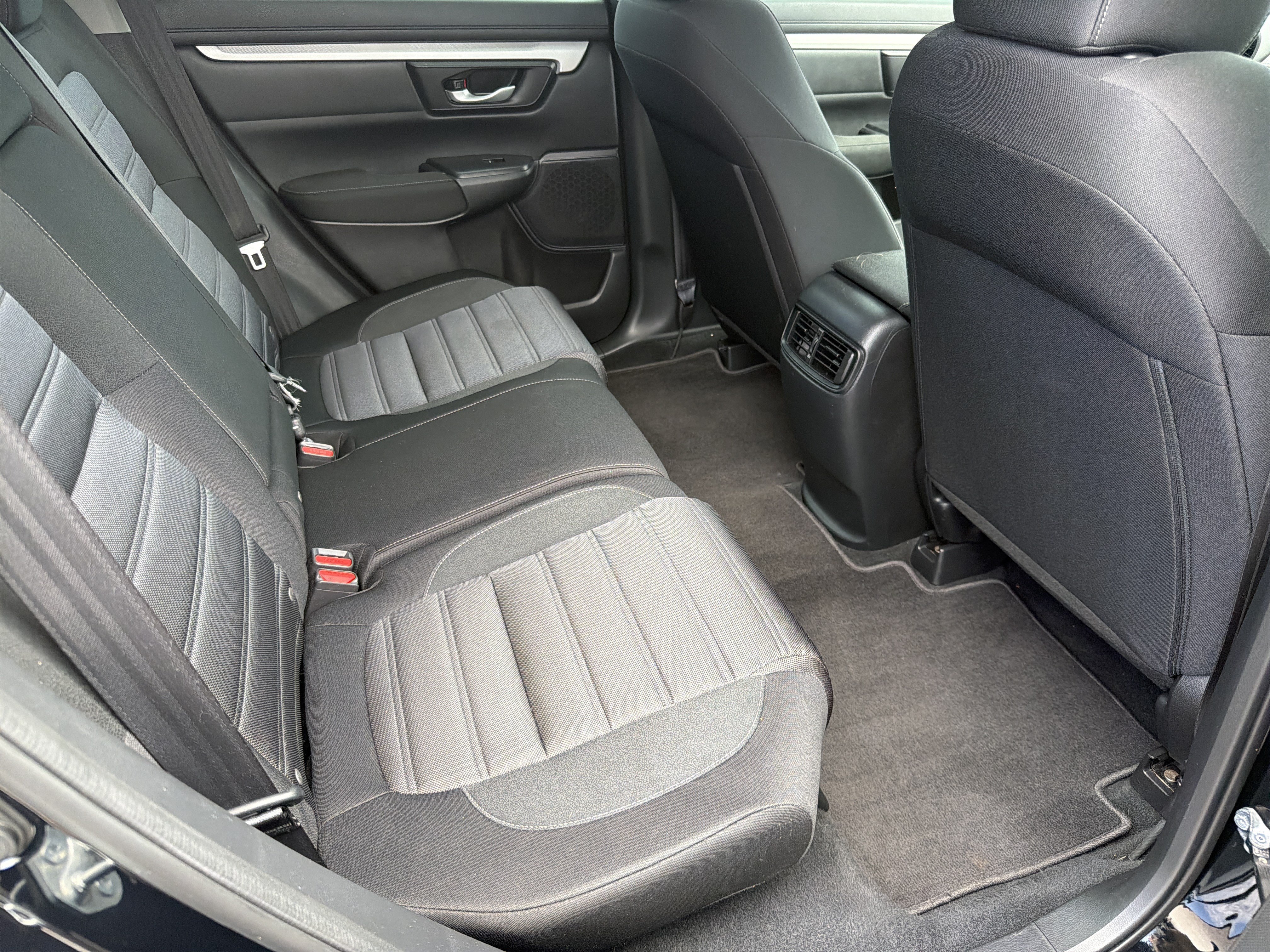 Used 2021 Honda CR-V Special Edition image 16