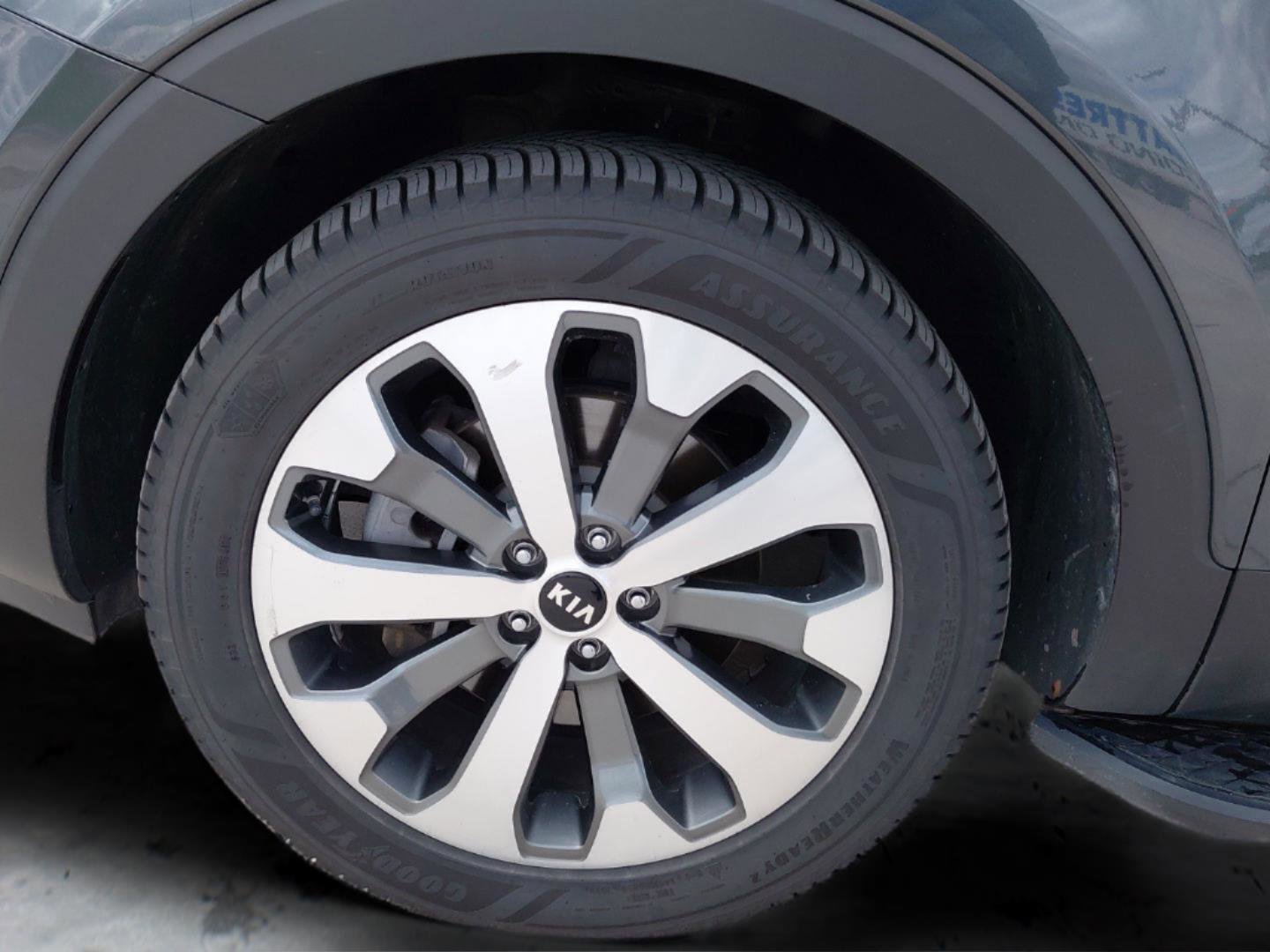 Used 2020 Kia Telluride S AWD/4WD image 10