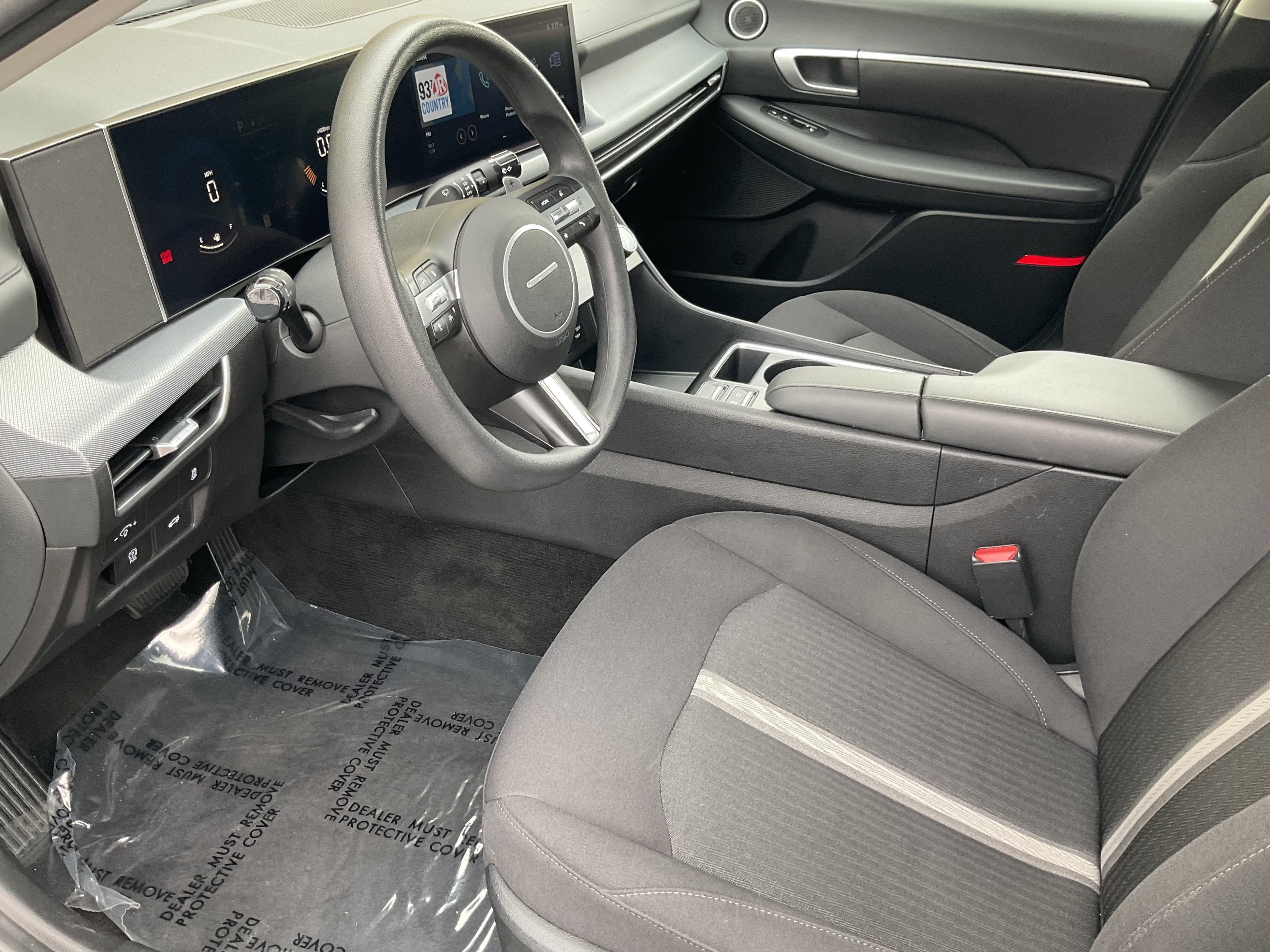 Used 2025 Hyundai Sonata SEL FWD image 19
