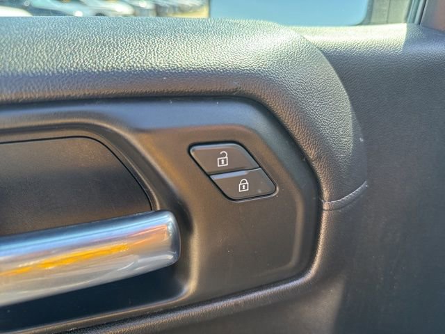 Used 2020 GMC Sierra 1500 SLE w/ SLE Value Package image 14