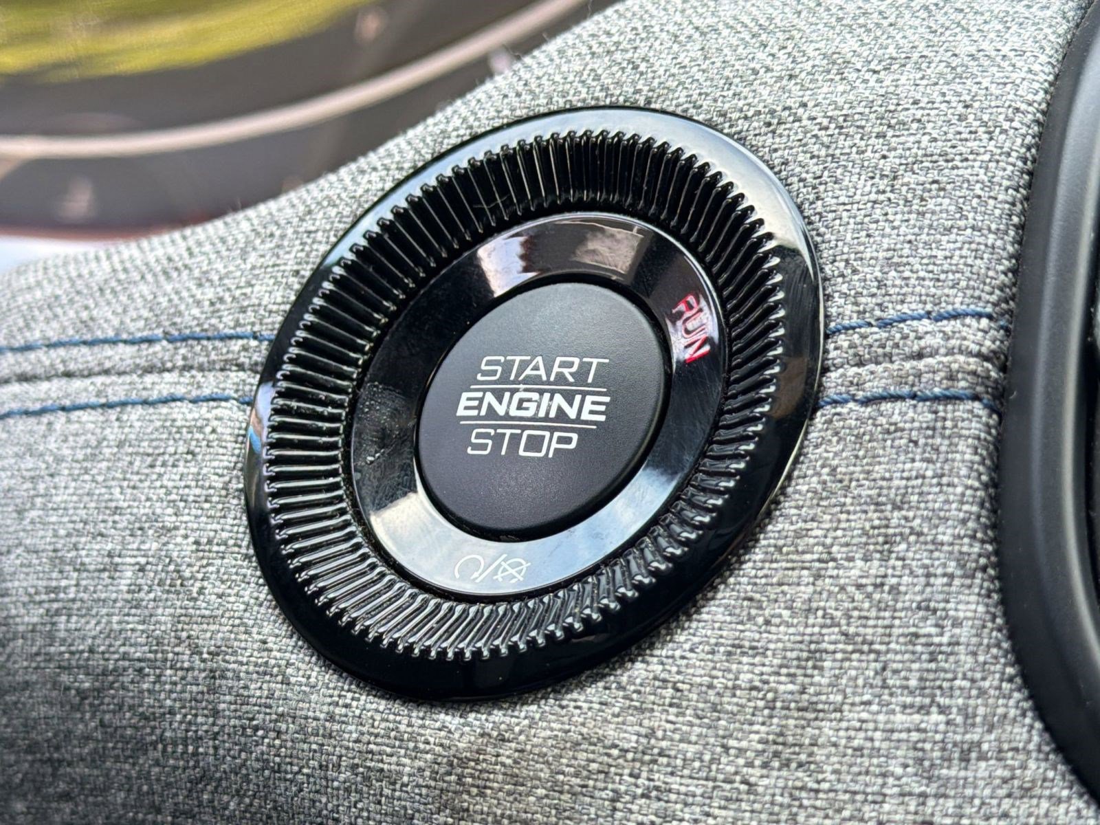 Used 2024 Jeep Compass Latitude image 23