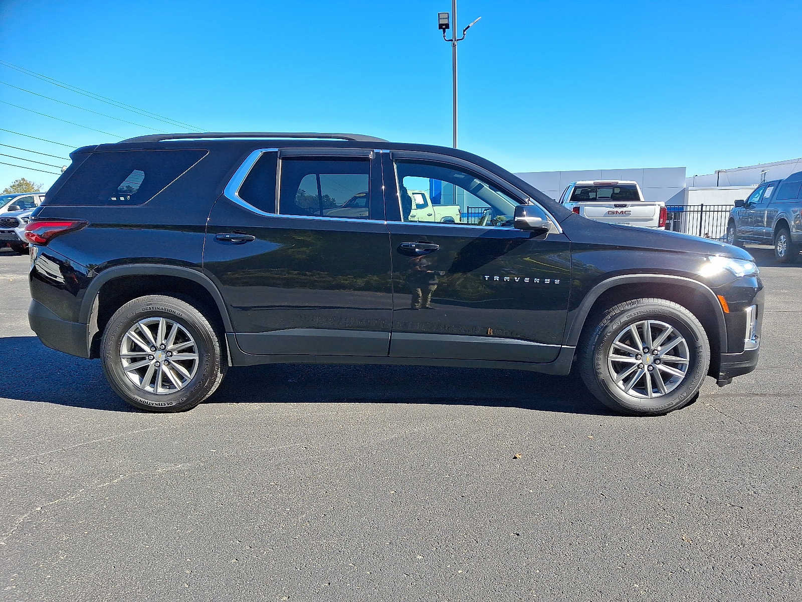 Used 2022 Chevrolet Traverse LT AWD/4WD image 7