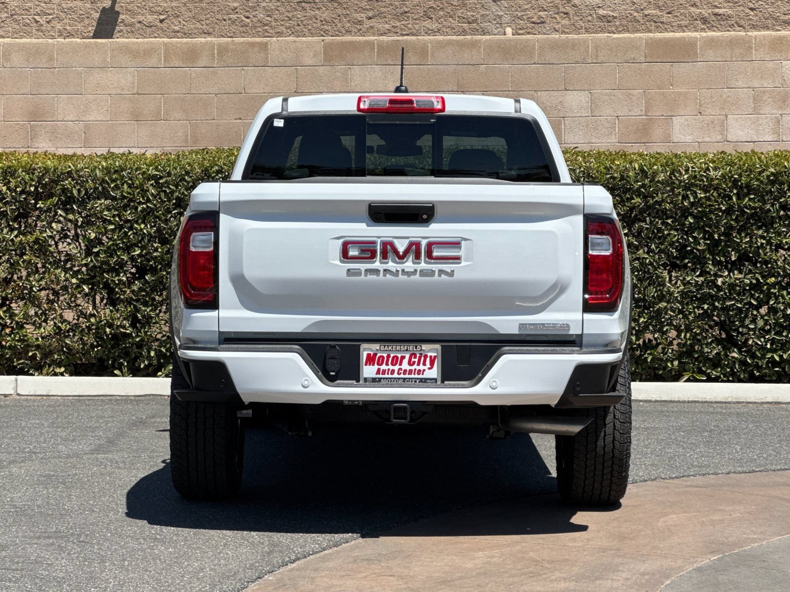 New 2026 GMC Canyon Elevation w/ Technology Package RWD image 5
