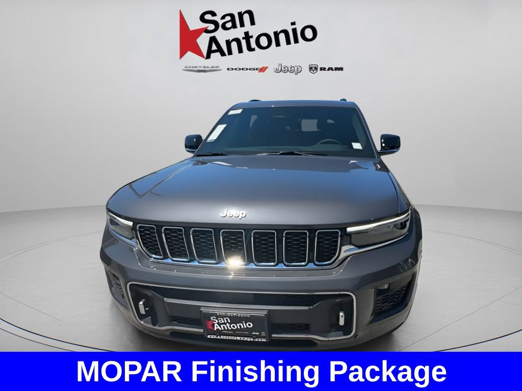 New 2025 Jeep Grand Cherokee L Overland w/ Trailer Tow Package AWD/4WD image 5