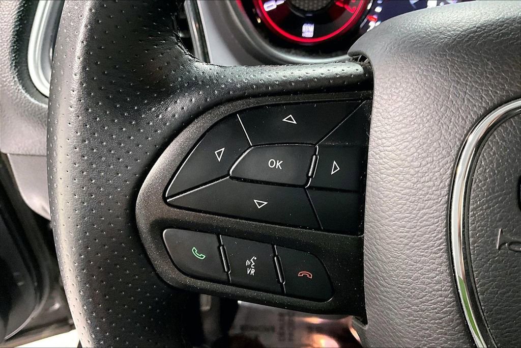 Used 2022 Dodge Challenger SXT w/ Blacktop Package image 22