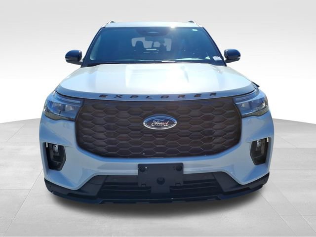 New 2026 Ford Explorer ST-Line w/ ST-Line Street Pack AWD/4WD image 17