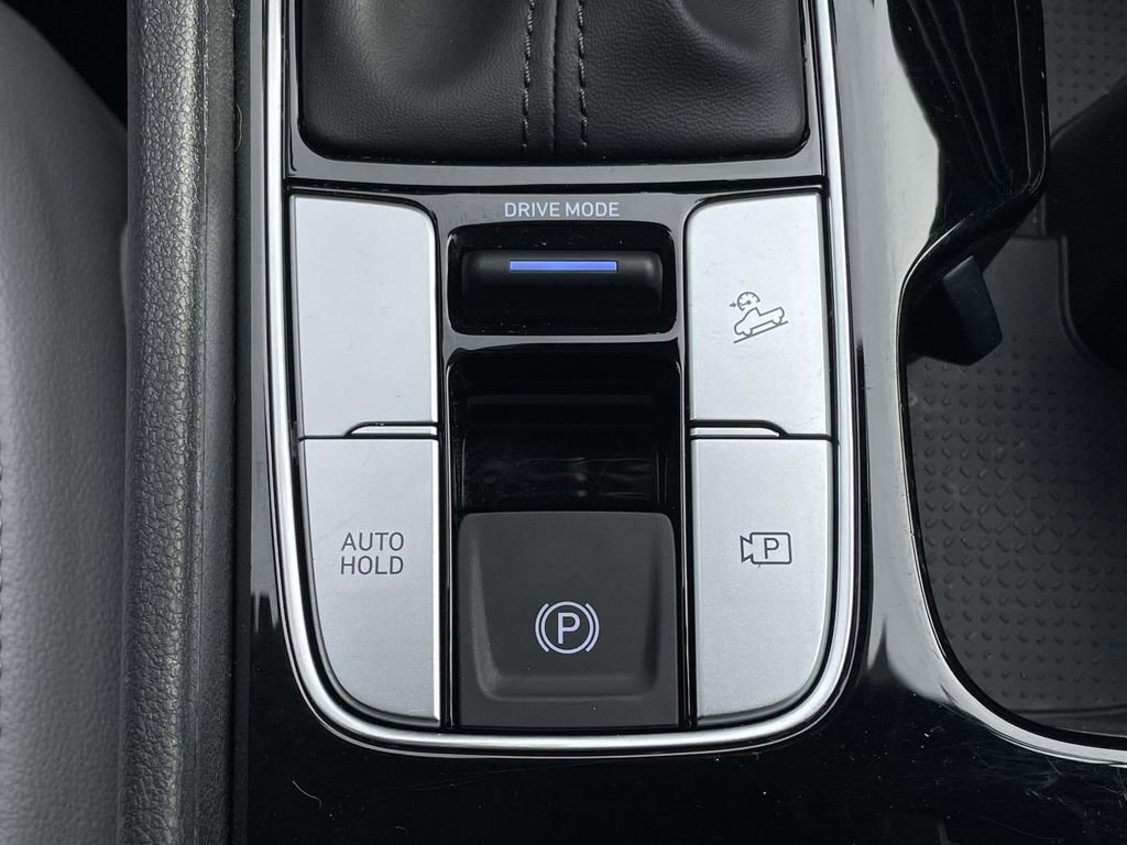 Certified 2025 Hyundai Santa Cruz SEL image 20