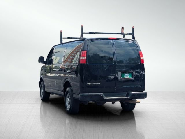 Used 2017 Chevrolet Express 2500 Work Van image 6