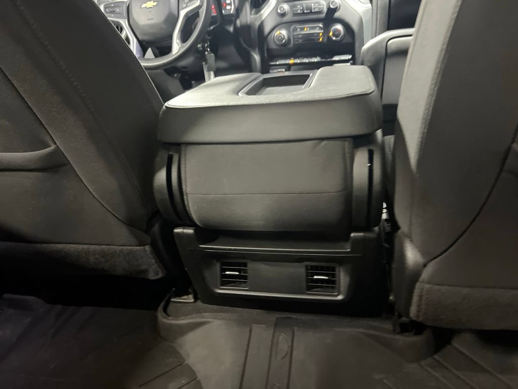 Used 2022 Chevrolet Silverado 2500 LT AWD/4WD image 16
