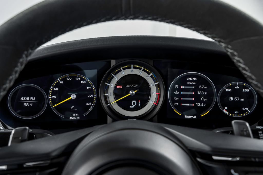 Used 2022 Porsche 911 GT3 RWD image 15