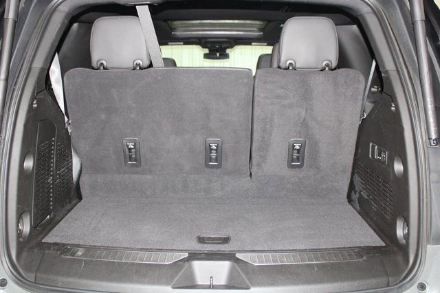 Used 2023 Chevrolet Tahoe RST w/ Luxury Package AWD/4WD image 7